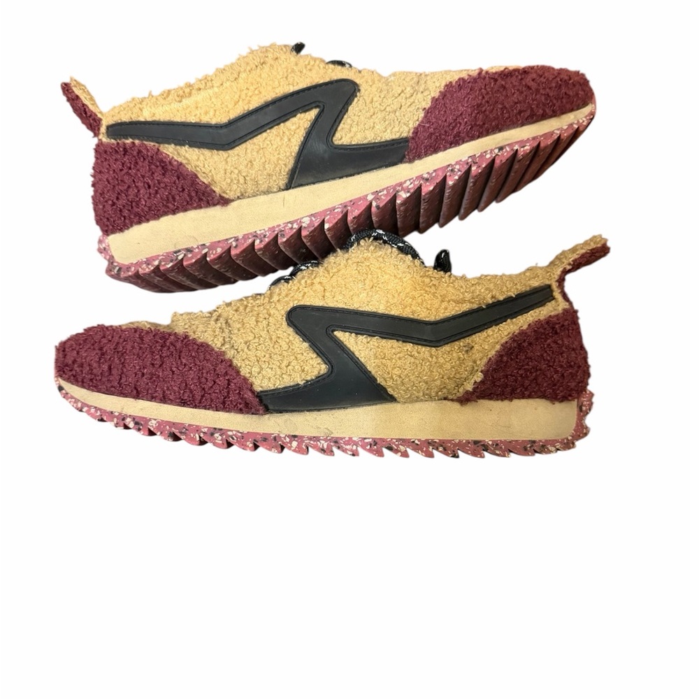 rag & bone Kids Tan and Burgundy Sherpa Lace-Up Sneakers - Picture 4 of 6